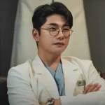 Lee Yi Kyung Reveals What Drew Him to "Face Me" and Details About His Character: A Medical Drama Full of Mystery